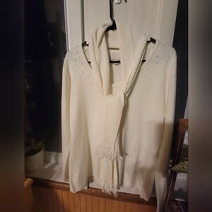 Carolyn Taylor Pearled Womens Sweater & Scarf